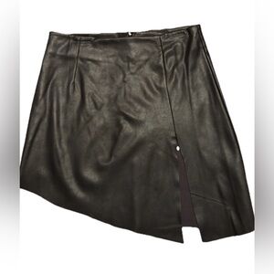 Forever 21 Asymmetrical Black faux leather Mini Skirt Sz S